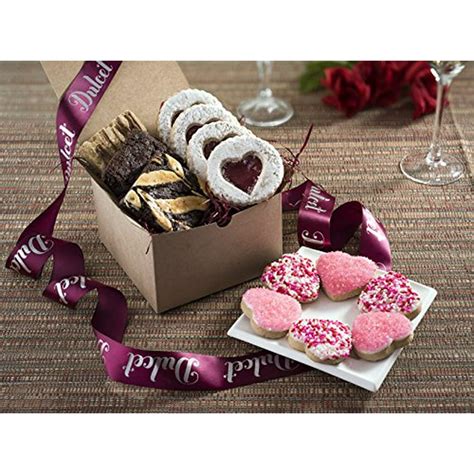 gifts for womrn|romantic gifts for women.